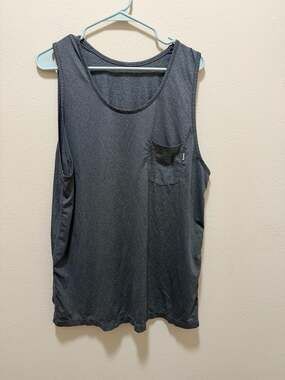Vuori Men's Strato Tech Performance Athletic Pocket Tank Top Charcoal